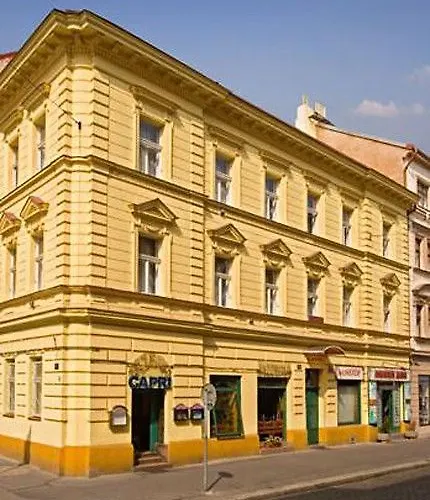 Amandment Lägenhetshotell Prag