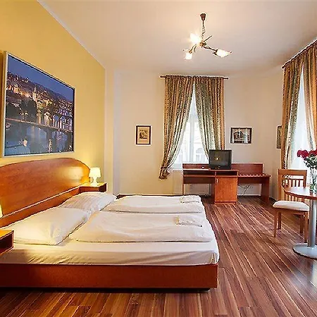 Apartahotel Amandment 3*