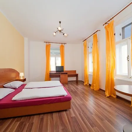 Lägenhetshotell Amandment 3*